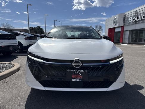 New 2026 Nissan Sentra SR image 2