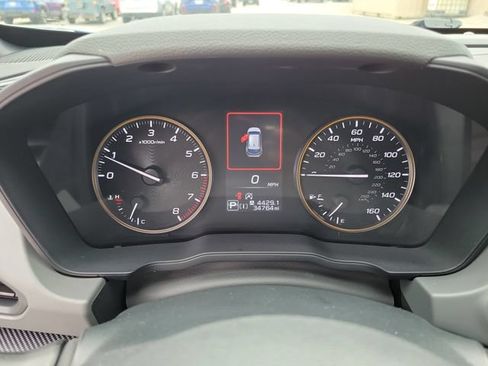 Used 2024 Subaru Crosstrek 2.5i Wilderness AWD/4WD image 9