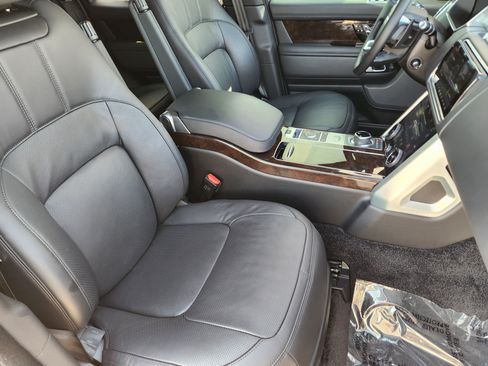 Certified 2022 Land Rover Range Rover Westminster Edition AWD/4WD image 15