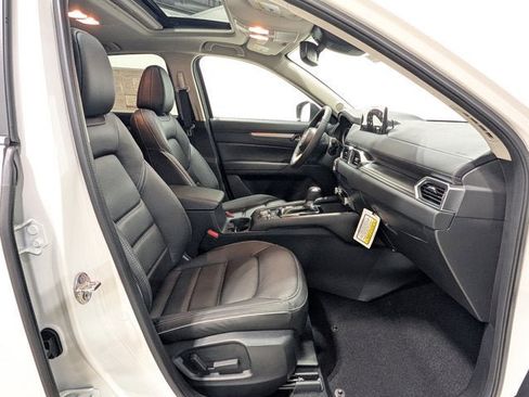 New 2025 MAZDA CX-5 AWD 2.5 S w/ Preferred Package image 19