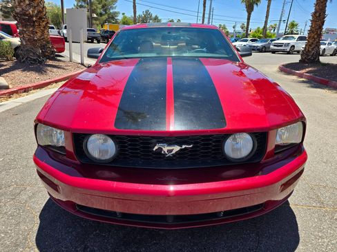 Used 2007 Ford Mustang GT RWD image 8