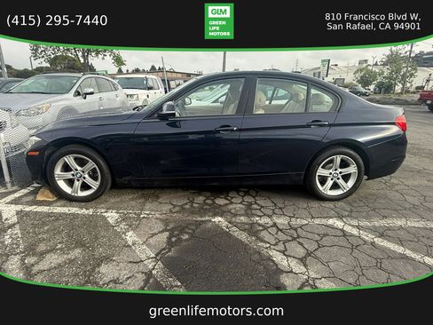 Used 2012 BMW 328i Sedan RWD image 2