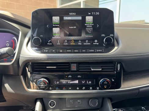 Used 2022 Nissan Rogue Platinum w/ Head-Up Display Package image 22