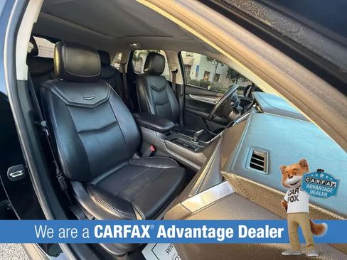 Used 2017 Cadillac XT5 Luxury FWD image 24