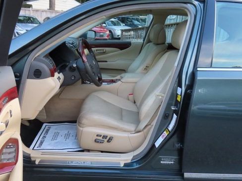 Used 2008 Lexus LS 460 image 19