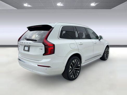 New 2026 Volvo XC90 T8 Ultra w/ Protection Package Premier AWD/4WD image 9