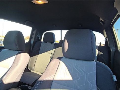 Used 2022 Toyota Tacoma TRD Off-Road image 14