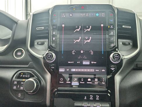 New 2026 RAM 1500 Big Horn AWD/4WD image 26