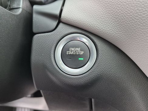 Certified 2024 Chevrolet Equinox LS FWD image 17