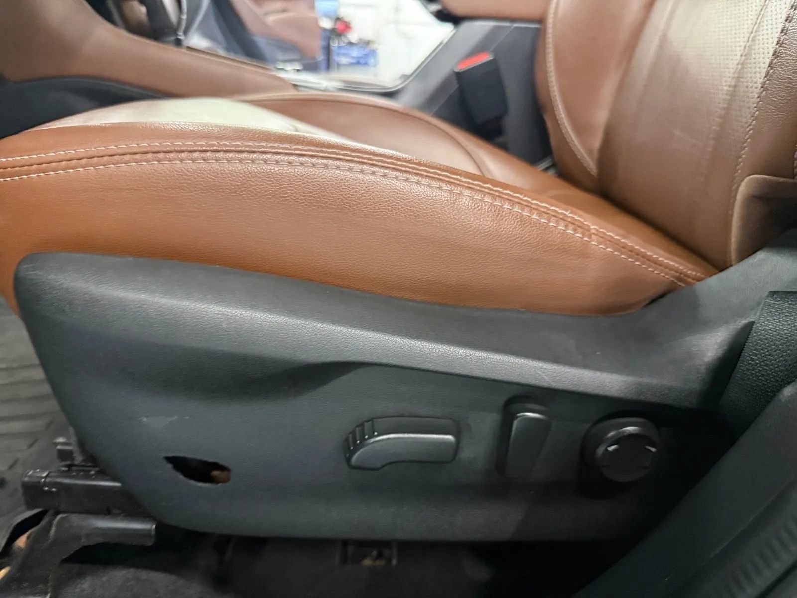 Used 2021 Subaru Forester Touring AWD/4WD image 32