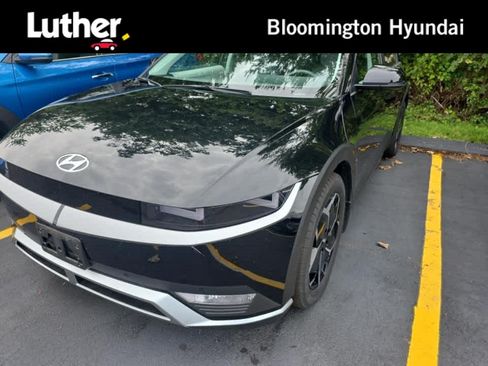 Used 2024 Hyundai Ioniq 5 SEL AWD/4WD image 1