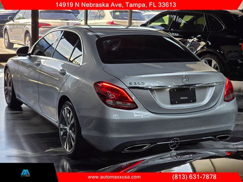 Used 2015 Mercedes-Benz C 300 Sedan image 8
