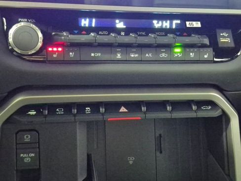 New 2026 Toyota Tundra Platinum image 20