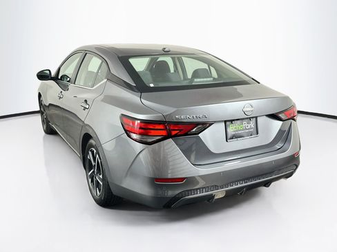 Used 2025 Nissan Sentra SV FWD image 5