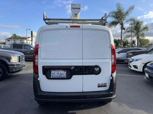 Used 2021 RAM ProMaster City Tradesman FWD image 8