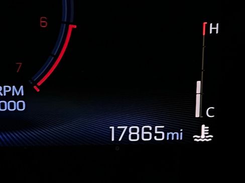 Used 2025 Chevrolet TrailBlazer LT image 16