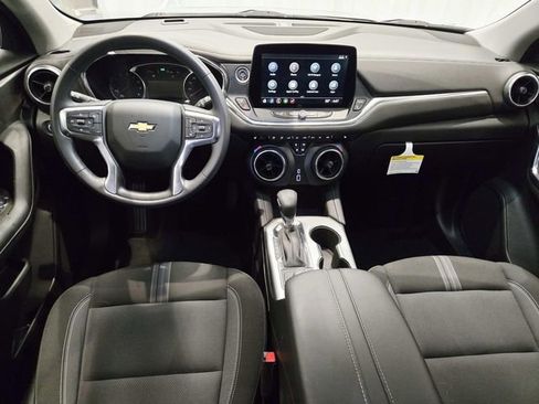 Used 2025 Chevrolet Blazer LT w/ Midnight/Sport Edition image 6