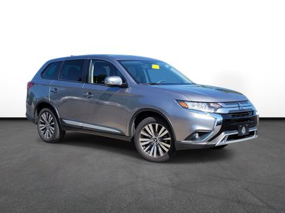 Used 2019 Mitsubishi Outlander LE