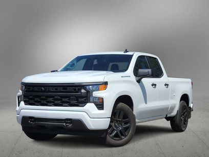 Used 2025 Chevrolet Silverado 1500 Custom