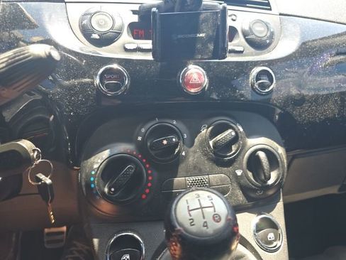Used 2015 FIAT 500 Abarth FWD image 17