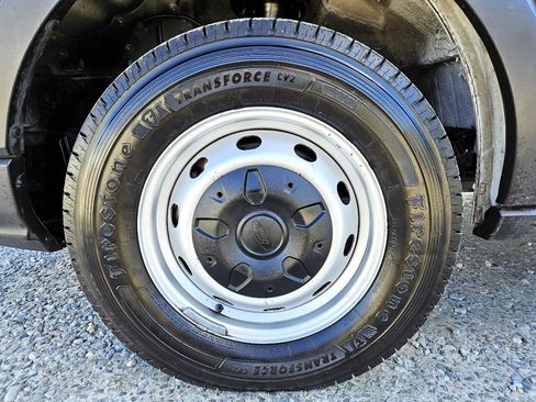 Used 2020 Ford Transit 350 XL image 50