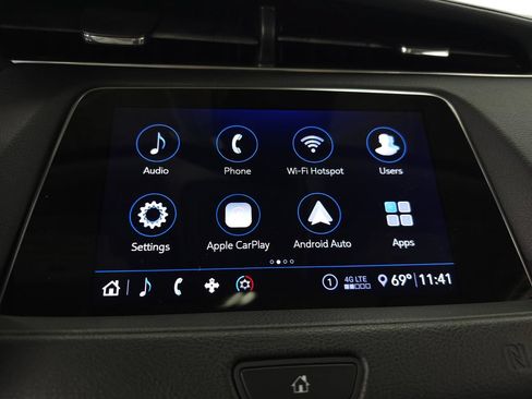 Used 2020 Cadillac XT4 Premium Luxury AWD/4WD image 27