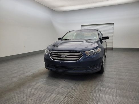 Used 2016 Ford Taurus SE image 15