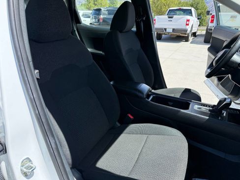 Used 2025 Nissan Kicks S AWD/4WD image 25