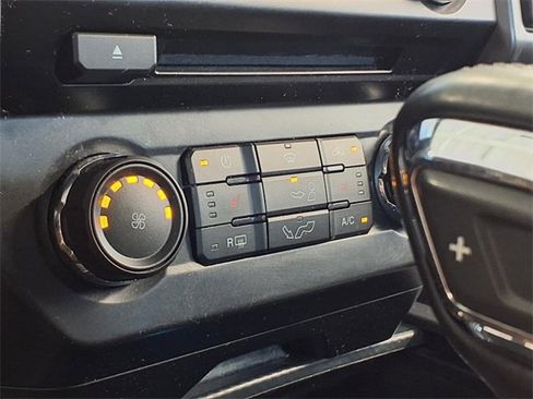 Used 2018 Ford F150 XLT w/ Equipment Group 302A Luxury image 5