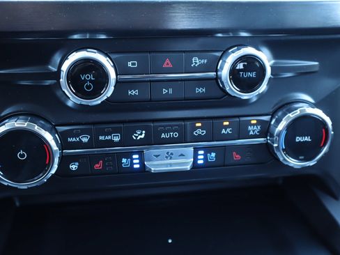 New 2026 Ford F350 Lariat w/ Black Appearance Package AWD/4WD image 7