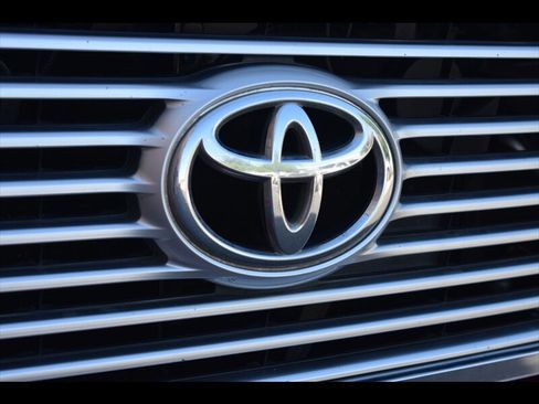 Used 2013 Toyota Tundra Limited image 42