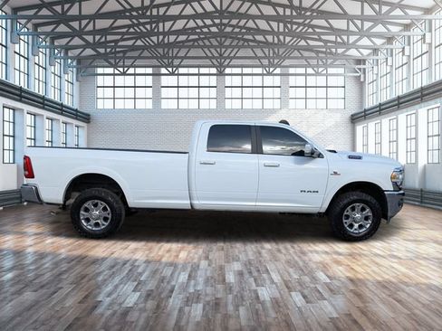Used 2020 RAM 2500 Laramie AWD/4WD image 2