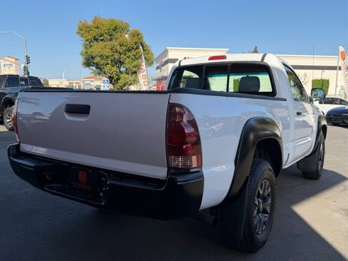 Used 2006 Toyota Tacoma PreRunner w/ Standard Pkg #2 RWD image 21