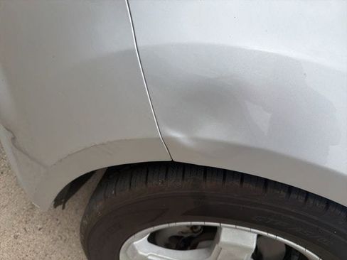 Used 2014 Ford Focus SE image 9