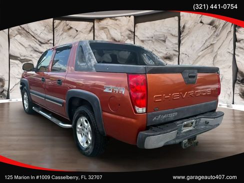 Used 2003 Chevrolet Avalanche 2WD image 5