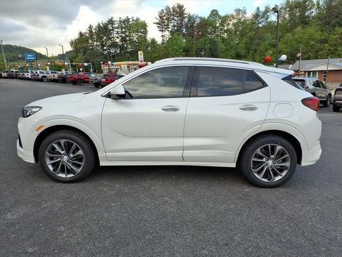 Used 2021 Buick Encore GX Essence w/ Advanced Technology Package AWD/4WD image 2