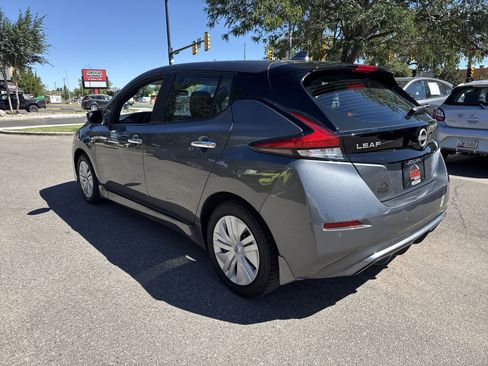 Certified 2025 Nissan Leaf S FWD image 5