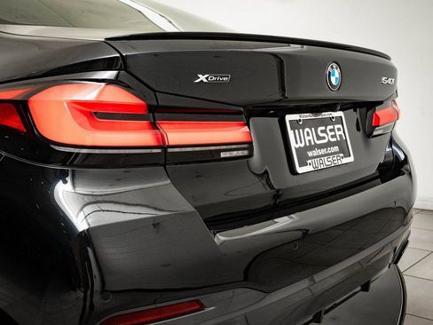 Used 2023 BMW 540i xDrive w/ Executive Package image 19