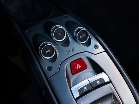 Certified 2014 Ferrari 458 Spider RWD image 36