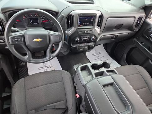 Used 2022 Chevrolet Silverado 1500 Custom RWD image 8