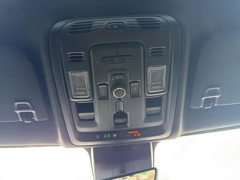 Used 2023 GMC Yukon Denali w/ Denali Reserve Package AWD/4WD image 38