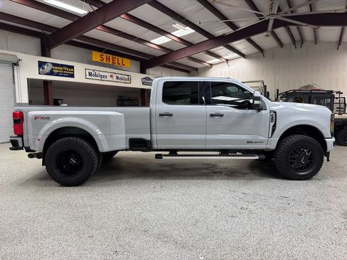 Used 2025 Ford F350 XLT w/ 360-Degree Camera Package AWD/4WD image 9