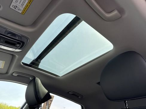 New 2026 Hyundai Kona Limited FWD image 32