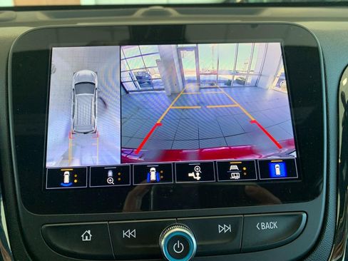 Used 2024 Chevrolet Equinox RS w/ RS Leather Package image 12