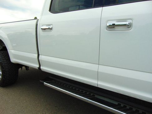 Used 2020 Ford F350 Lariat w/ Lariat Ultimate Package AWD/4WD image 38
