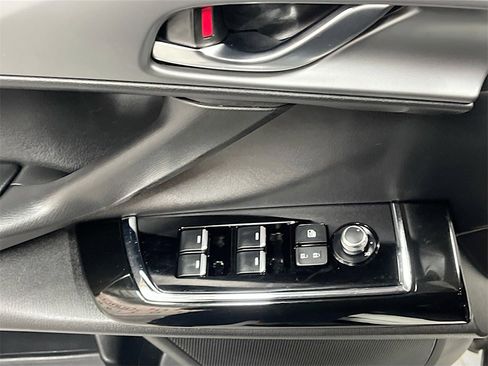 Used 2023 MAZDA CX-9 Touring Plus image 18