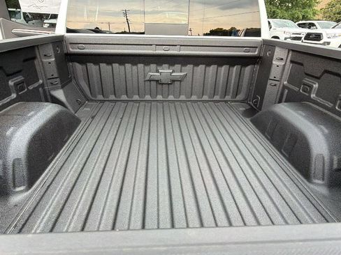 New 2026 Chevrolet Silverado 1500 RST w/ RST All Star Premium Package AWD/4WD image 10