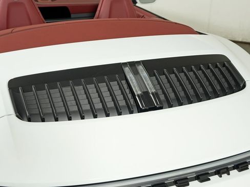Certified 2024 Porsche 911 Carrera RWD image 16