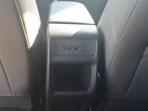 New 2026 Chevrolet Trax ACTIV w/ Sunroof Package FWD image 19