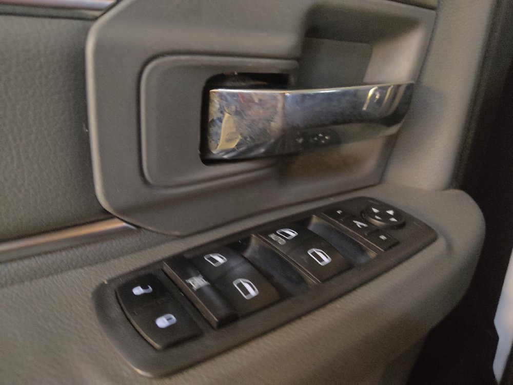 Used 2019 RAM 1500 Big Horn RWD image 27